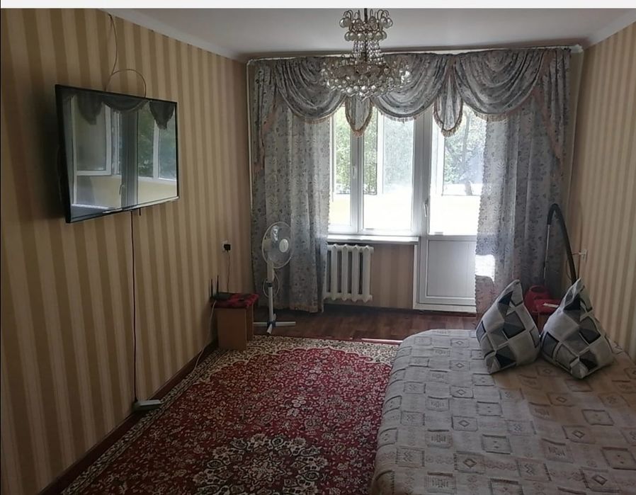 Посуточно 1комнатная в центре