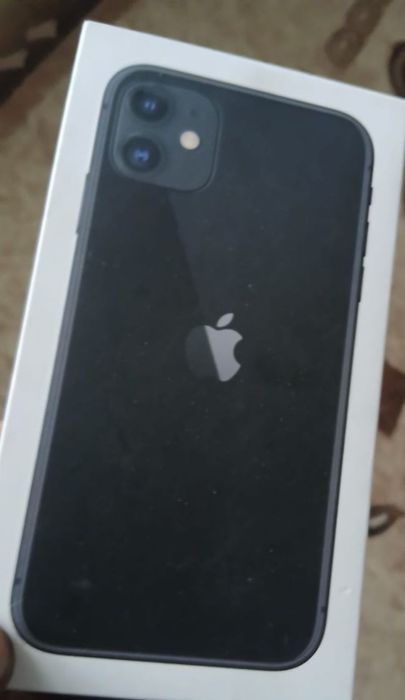 Продам Айфон 11 Срочно