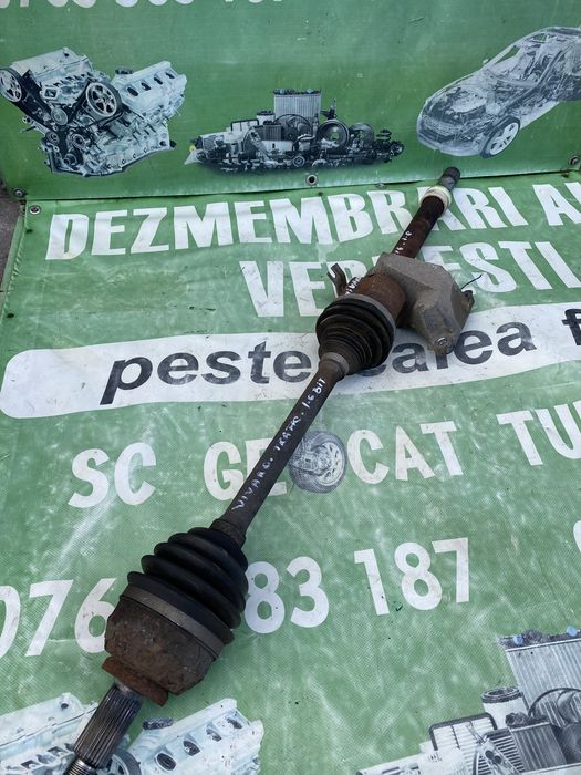 Planetară dreapta Opel Vivaro 1.6 dci 2016