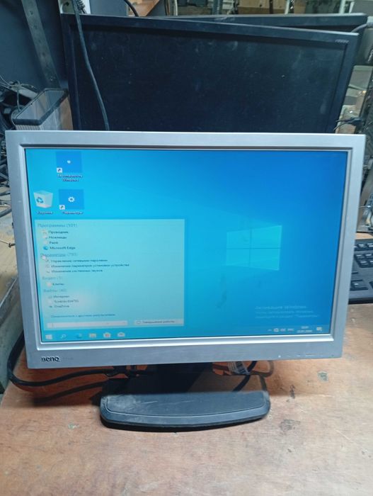 Продам  ВидеоМониторы 17дюймов Широкоформатные