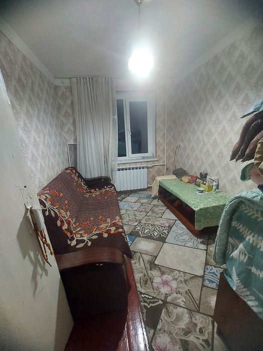 Srochno 2 xonali kvartira sotiladi