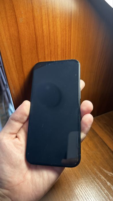 продам iPhone 13 256гб