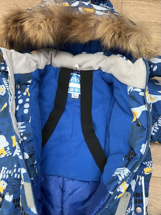 Продам комбинезон на мальчика