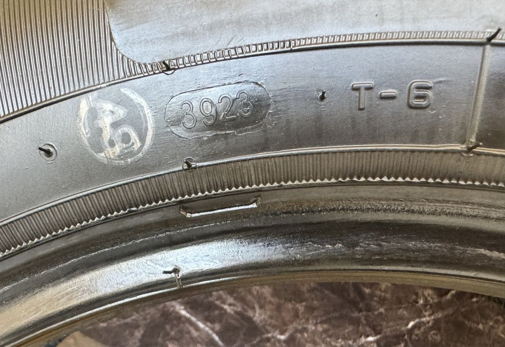 Зимний шины 2-штук