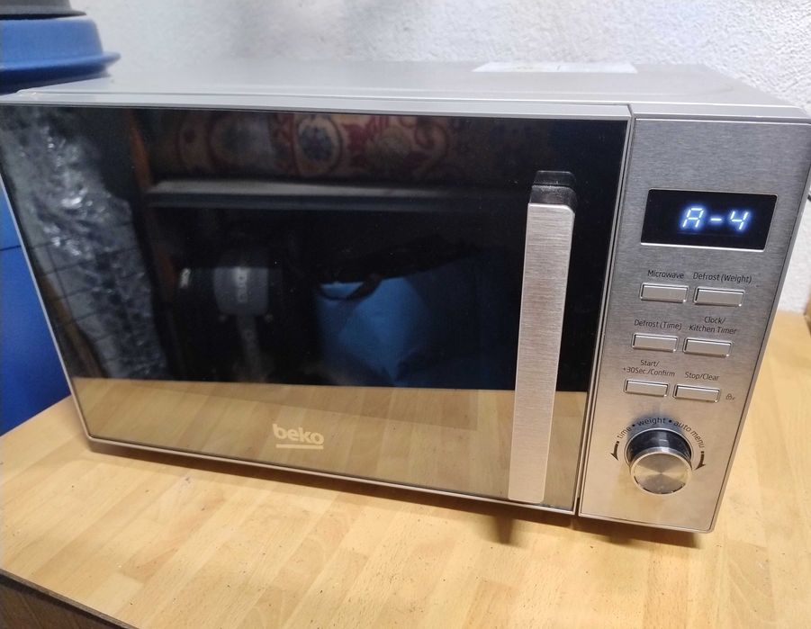 Микровълнова BEKO за ремонт или части
