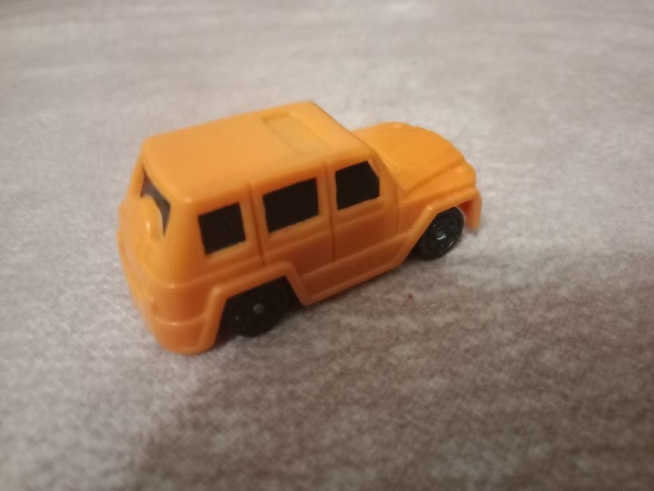 игрушка машинка маленькая