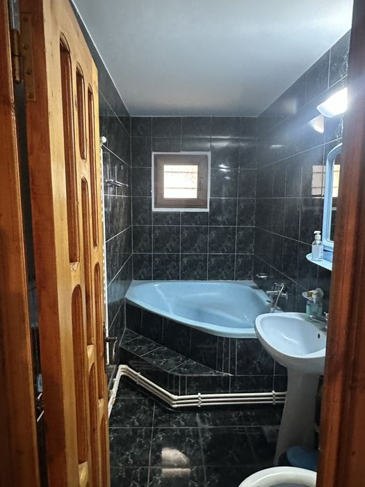 Vand apartament doua camere Unirii Nord