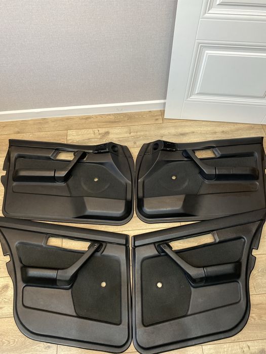 Дверные карты бмв Е34