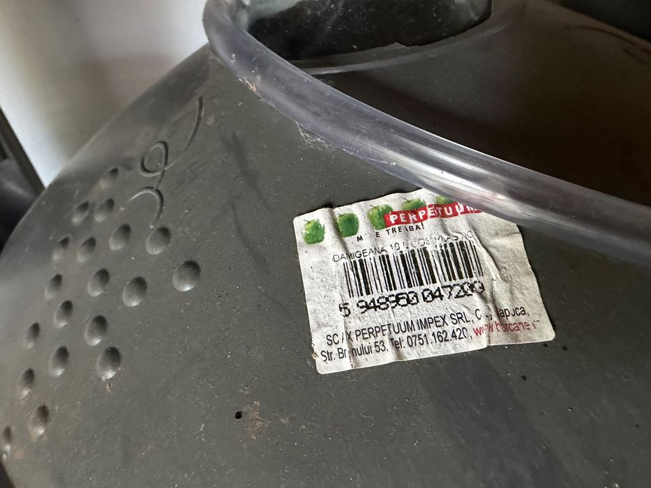 2 damigene sticlă 10 L pentru vin, cu protecție și furtun