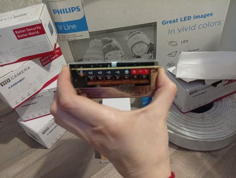 Комплект за видеонаблюдение