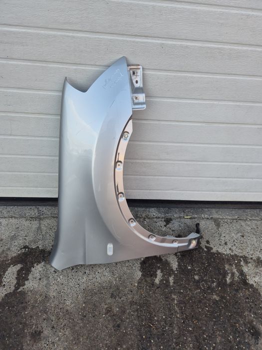 Aripă Dreapta Față Nissan Qashqai J10 2007-2010
