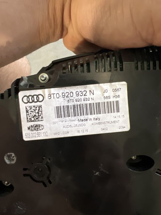 Ceas/Ceasuri Bord Audi A4/A5 Cod 8T0920932N Europa