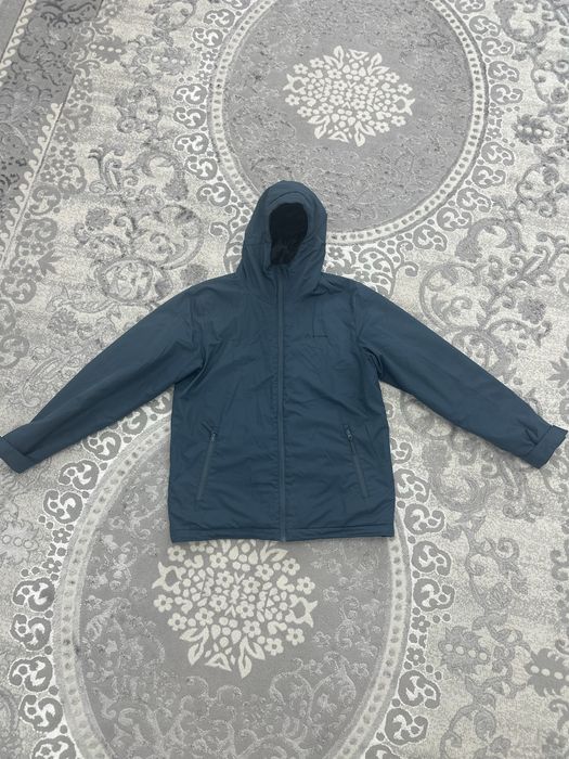 Продам ветровку Outventure