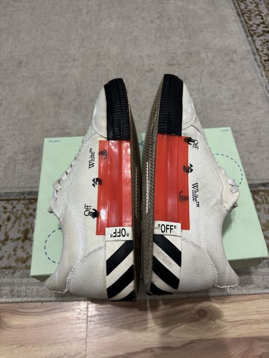 2 perechi off white vulcanized