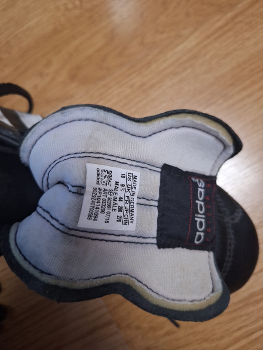 Ghete FotbalAdidas Kaizer 5