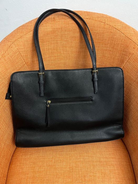 Poseta dama culoatea neagra