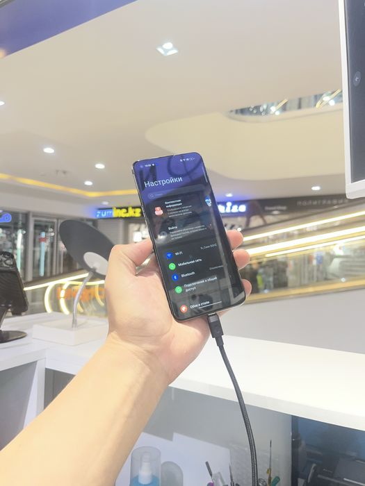 Oppo Reno 5 8+8/128g. Телефон айфон