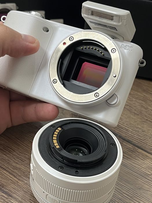 Samsung nx 2000 Сенсорный