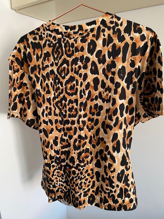 Tricou Nou, Rabanne cu detaliu răsucit și imprimeu leopard pt. femei