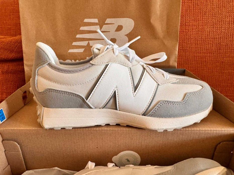 adidasi New Balance, model 327, marime 37.5 - noi in cutie, cumparati din Germania