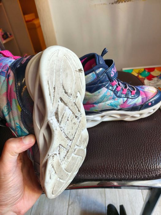 Боти Skechers за момиче 32 номер