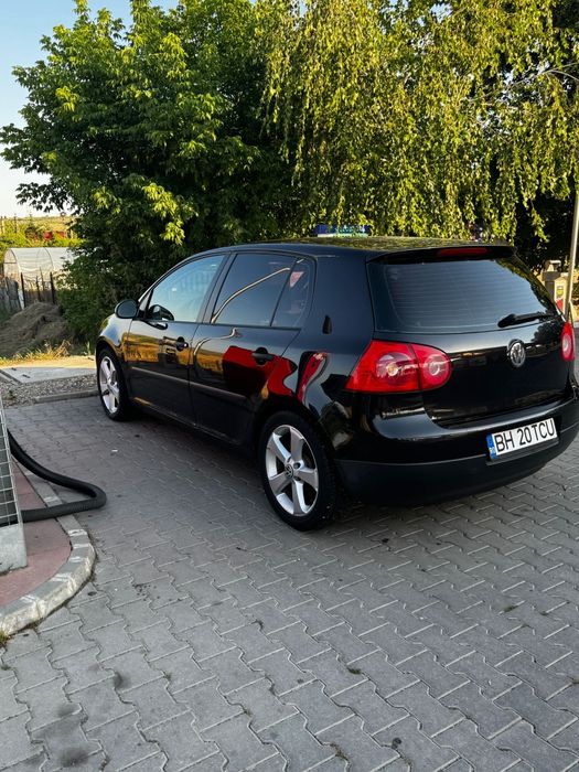 VOLKSWAGEN Golf 2005 — imagine 3