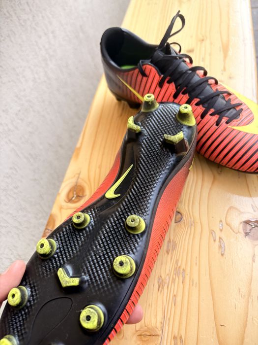 Nike Mercurial Vapor XI FG – Mărimea 40 (UK 6 / US 7 / 25 cm)