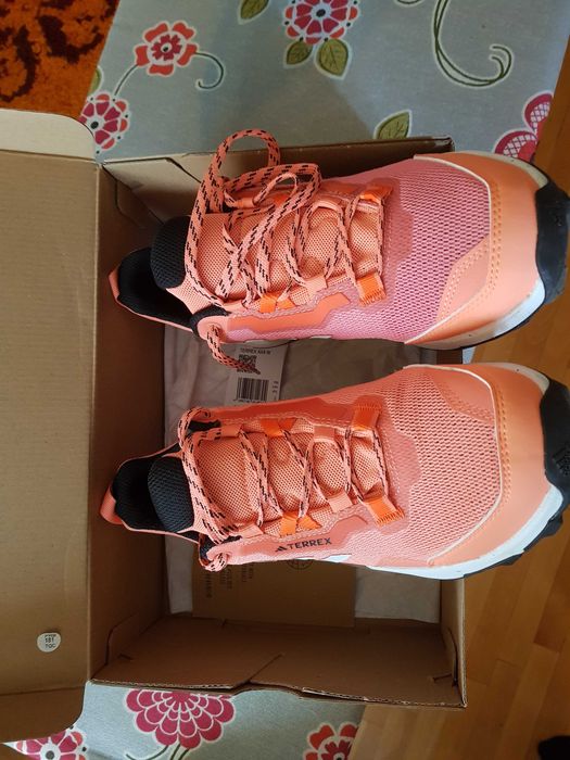 Обувки Adidas Terrex дамски