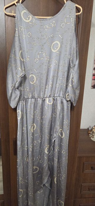 Продам платье. Новое. С этикеткой