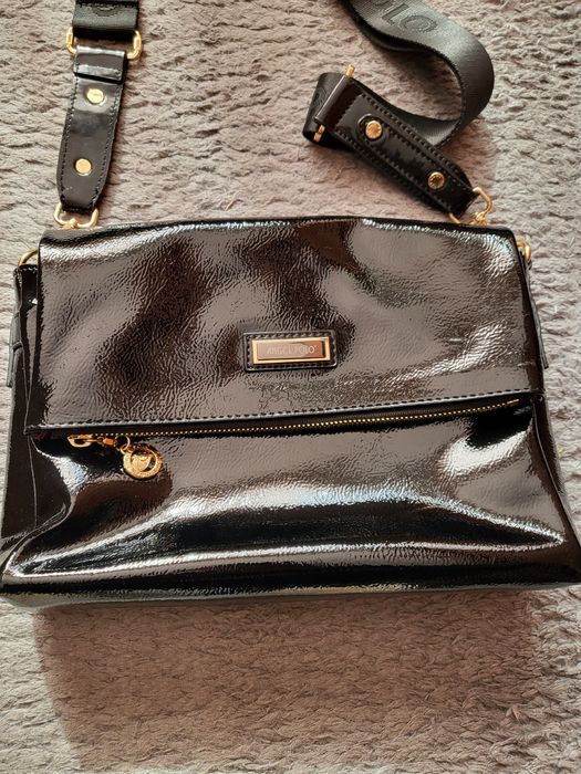 Нови чанти, различни цени