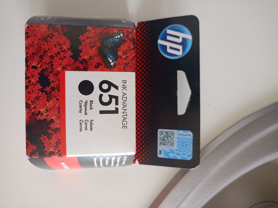 Vând cartuș pentru imprimante.a hp ,negru,nou nouț , calitate.