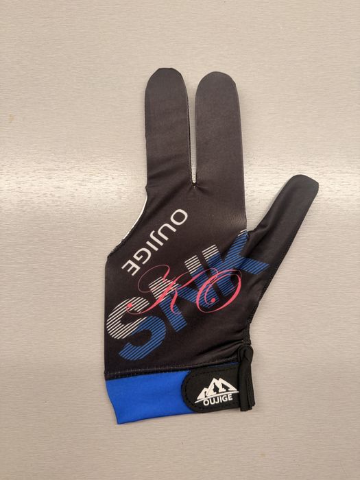 Перчатка для бильярда