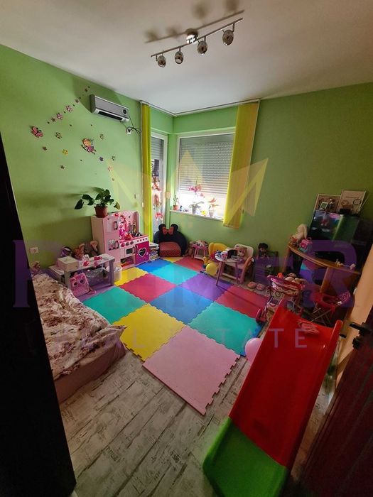 Продава се Тристаен апартамент в Варна, Победа - 82 кв.м за 2275 €/кв.м - Снимка #7