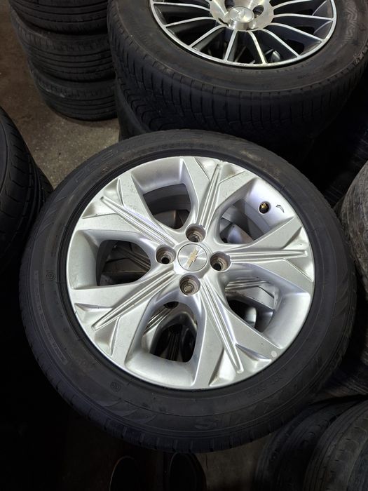 R16 saka diska sotiladi  obmen xam bor