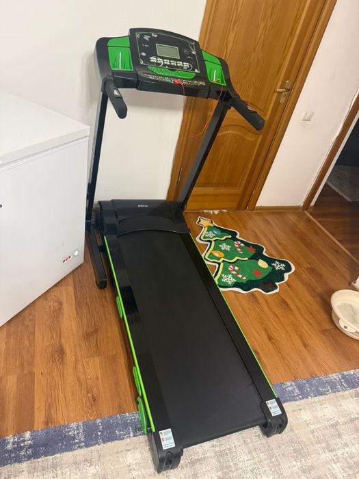 Беговая дорожка почти новый