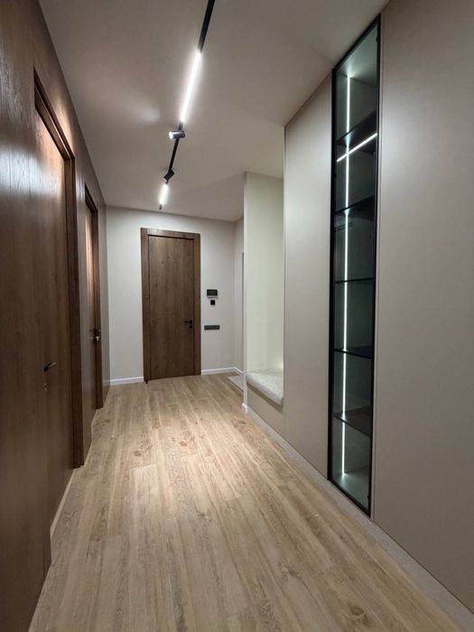 Срочно горит.  3 комн. Квартира Ж/К Mirabad Avenue