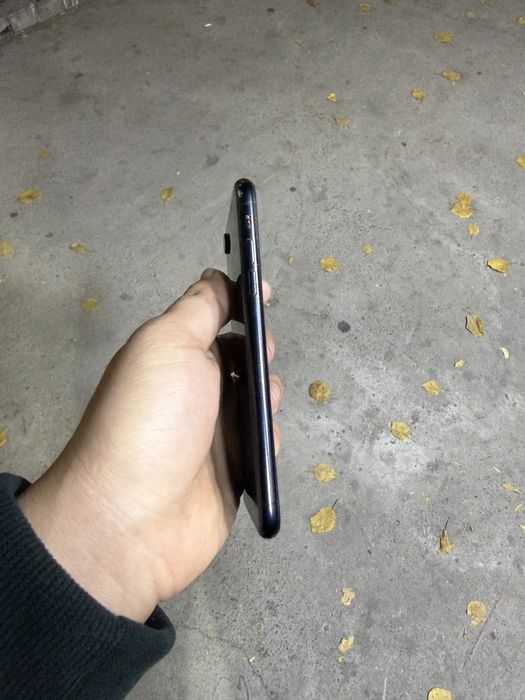 Iphone xr с гарантии