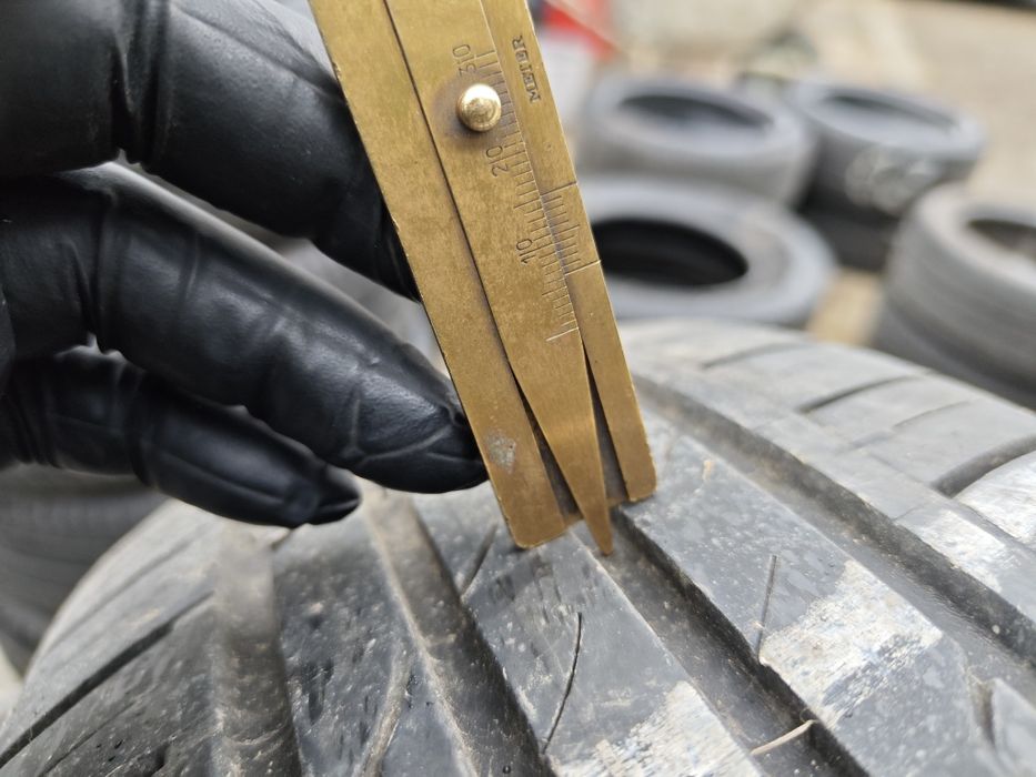 185/60/15 Nexen Nfera