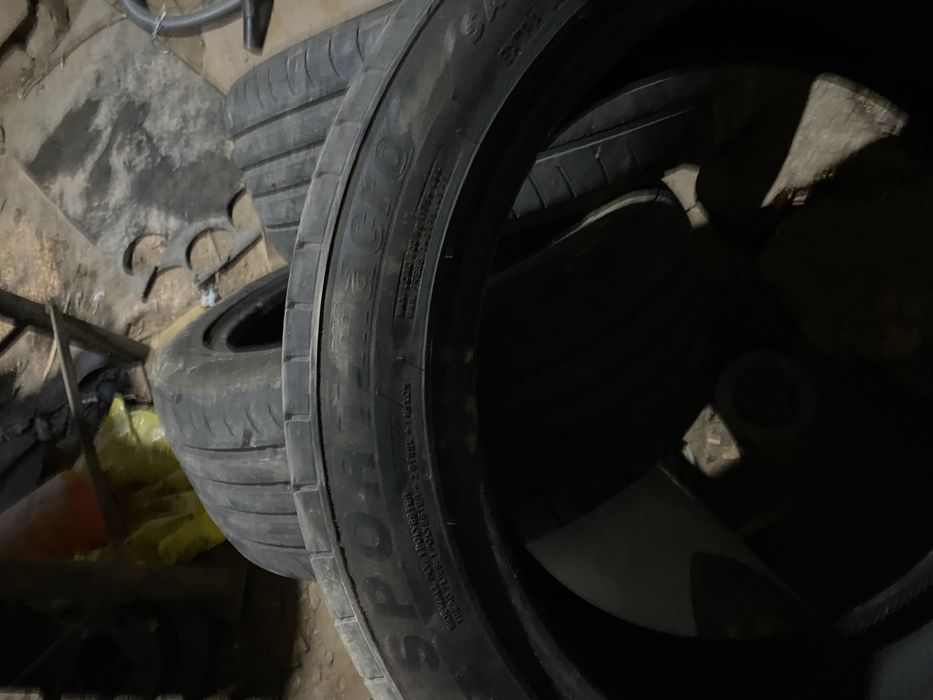 Балон 245/45/18)))