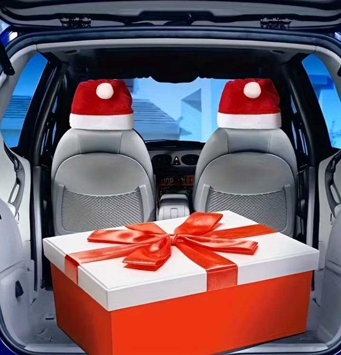 Коледна украса за кола 2 броя калъфи за подглавници коледна шапка
