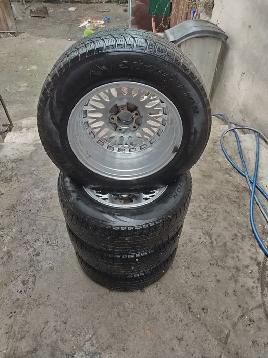 Продам комплект колёс  R16 BBS