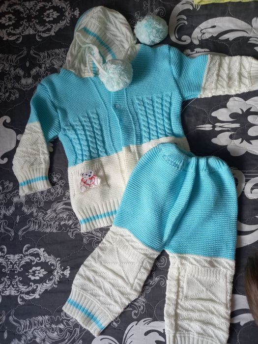 Продам детские вещи