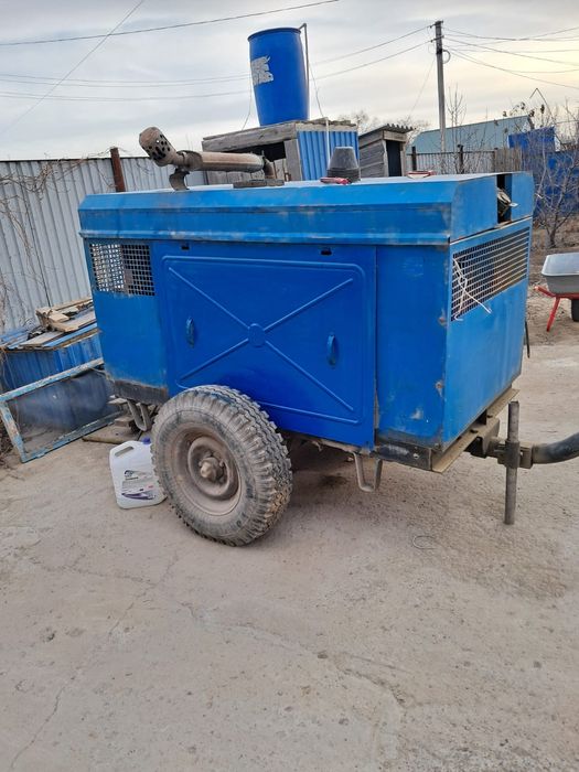 Продаётся дизельный компрессор.