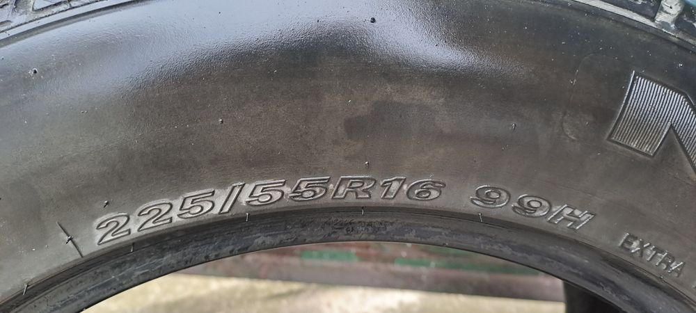 Продавам зимни гуми NEXEN Winguard два броя 225/55/16