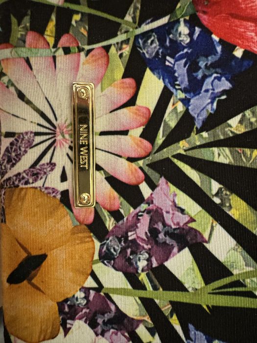 Сумка Nine West под любой летний look