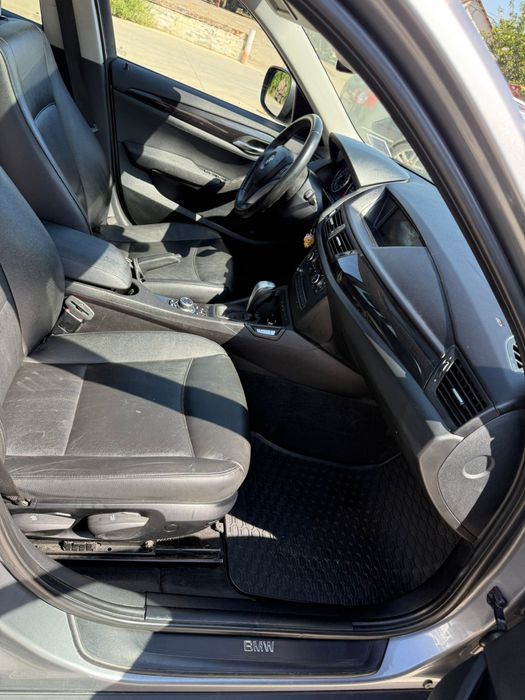 Bmw x1 , an 2011
