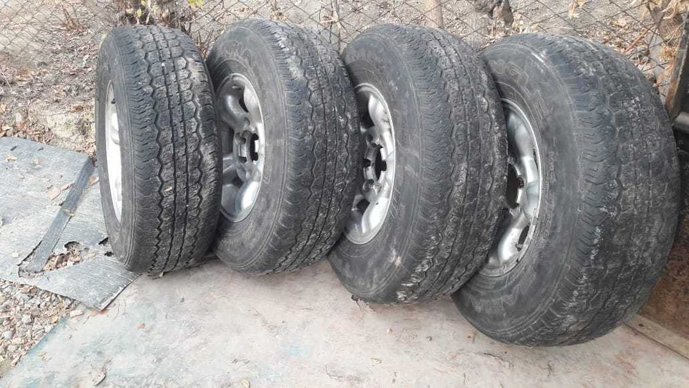 Шины с дисками.Для Ниссан Террано 2