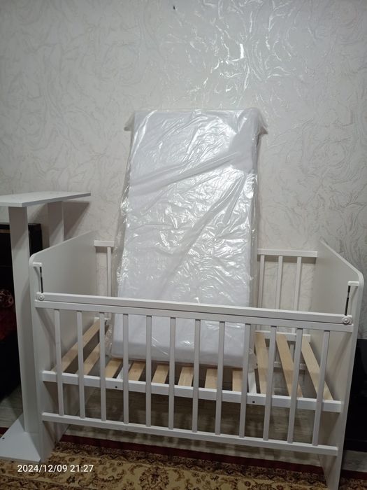 Детская кровать новая