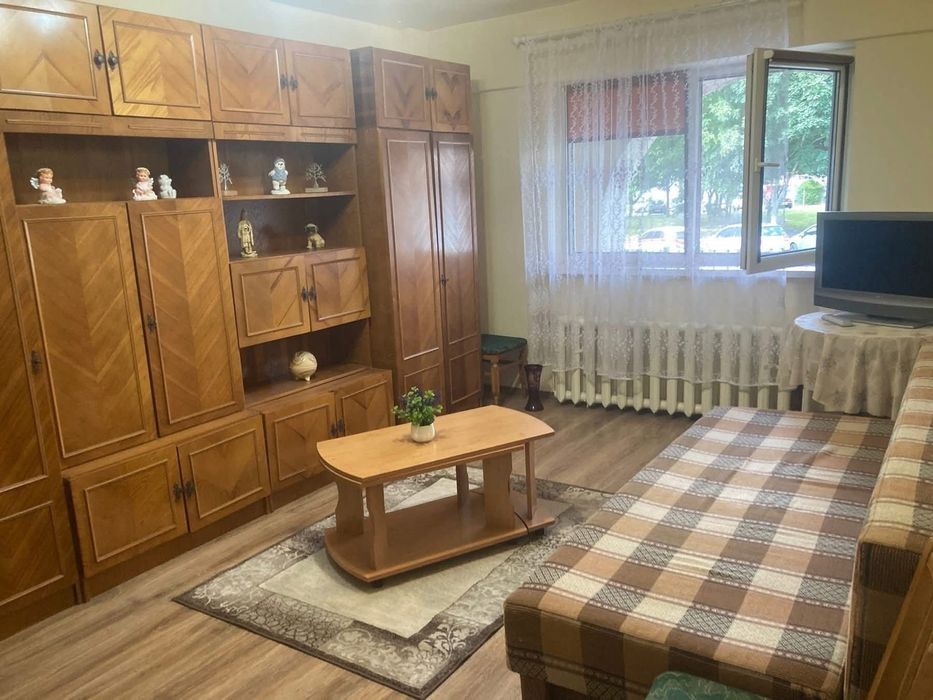 Propietar inchiriez ap 2 cam parter zona gara mare sibiu.