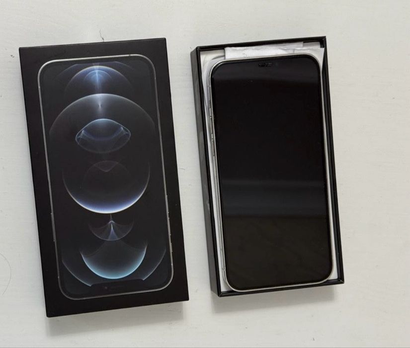 Айфон 12про мах (128 гб)